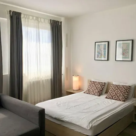 Apartament Nice And Cosy Studio In A Quiet Residential Area *