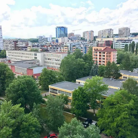 Nice And Cosy Studio In A Quiet Residential Area Apartament