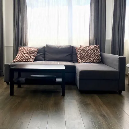 Apartament Nice And Cosy Studio In A Quiet Residential Area